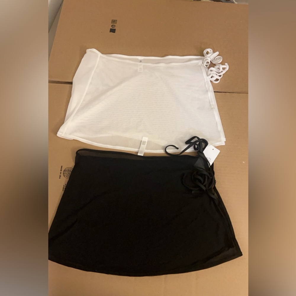 Rue21 | Slit Skirt Cover - Up | White/Black I Large
